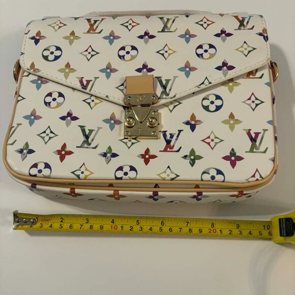 Fashion White Monogram Handbag - Picture 1 of 4